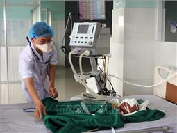 Vụ nổ đầu đạn ở Kon Tum: Bệnh viện Đa khoa tỉnh Kon Tum đang tích cực điều trị cho các nạn nhân
